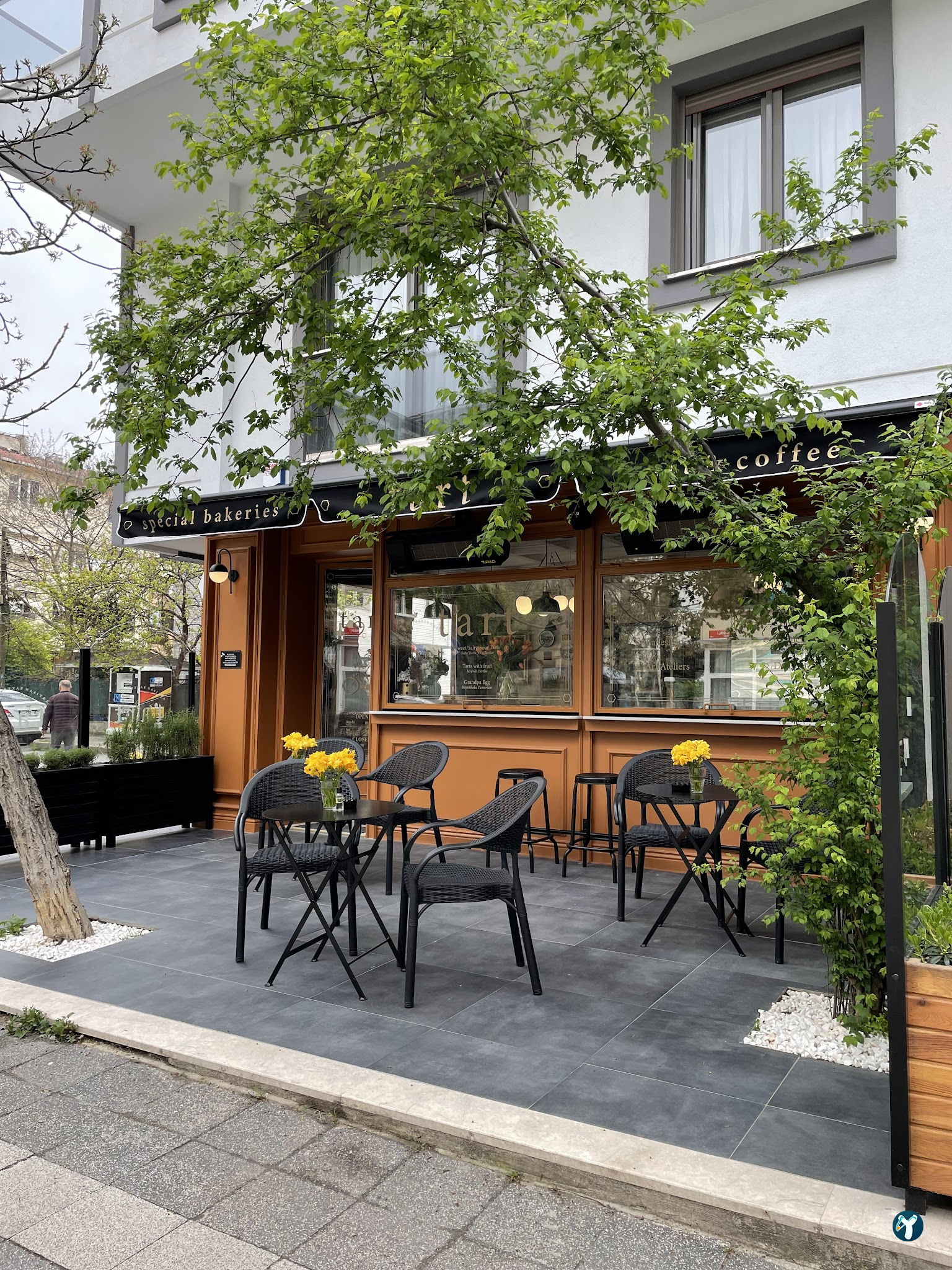 Tart Bakery Cafe