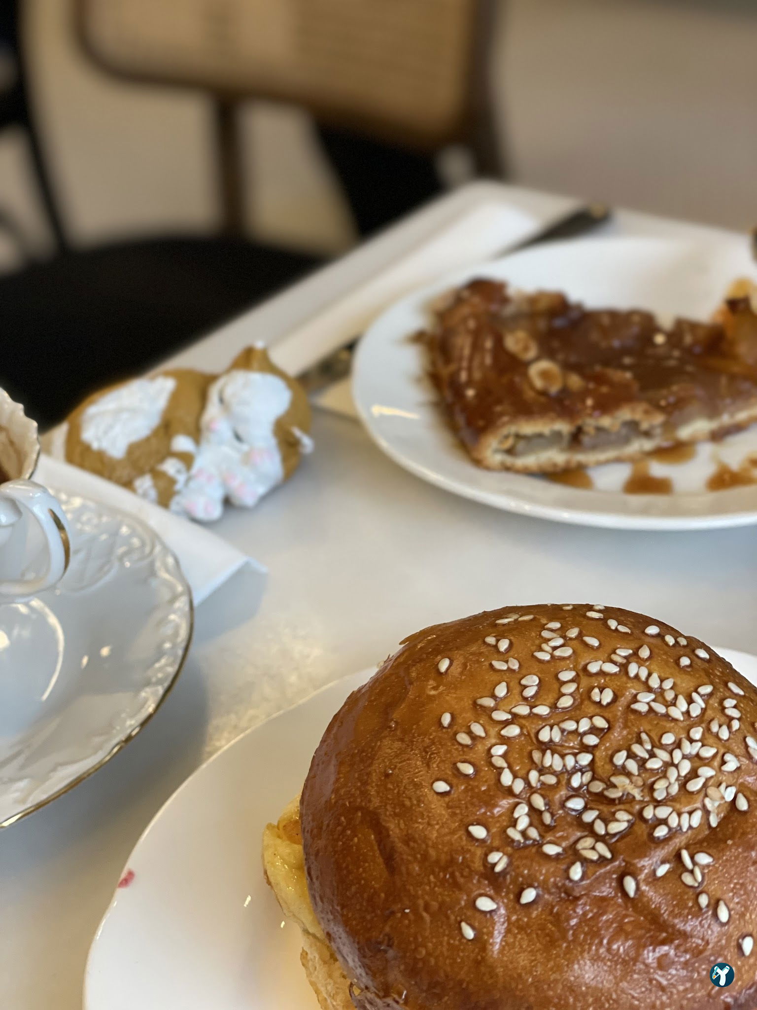 Tart Bakery Cafe