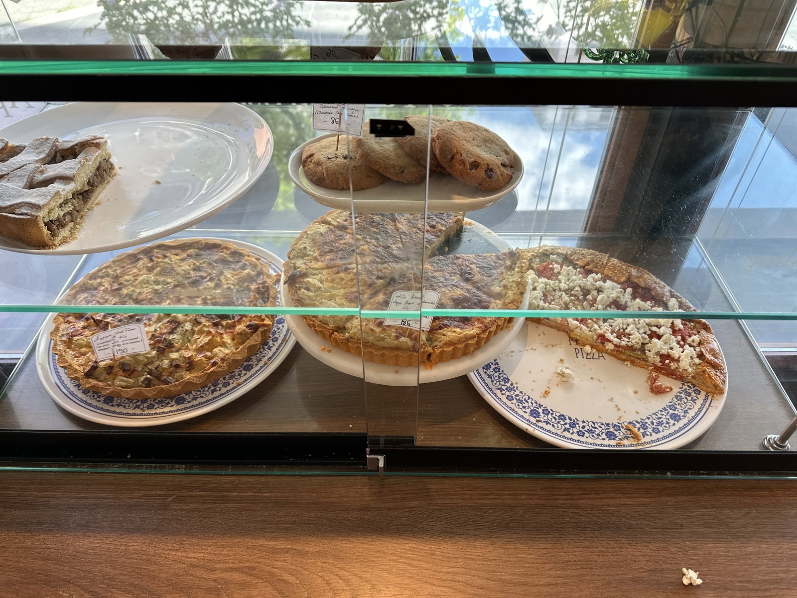 Tart Bakery Cafe