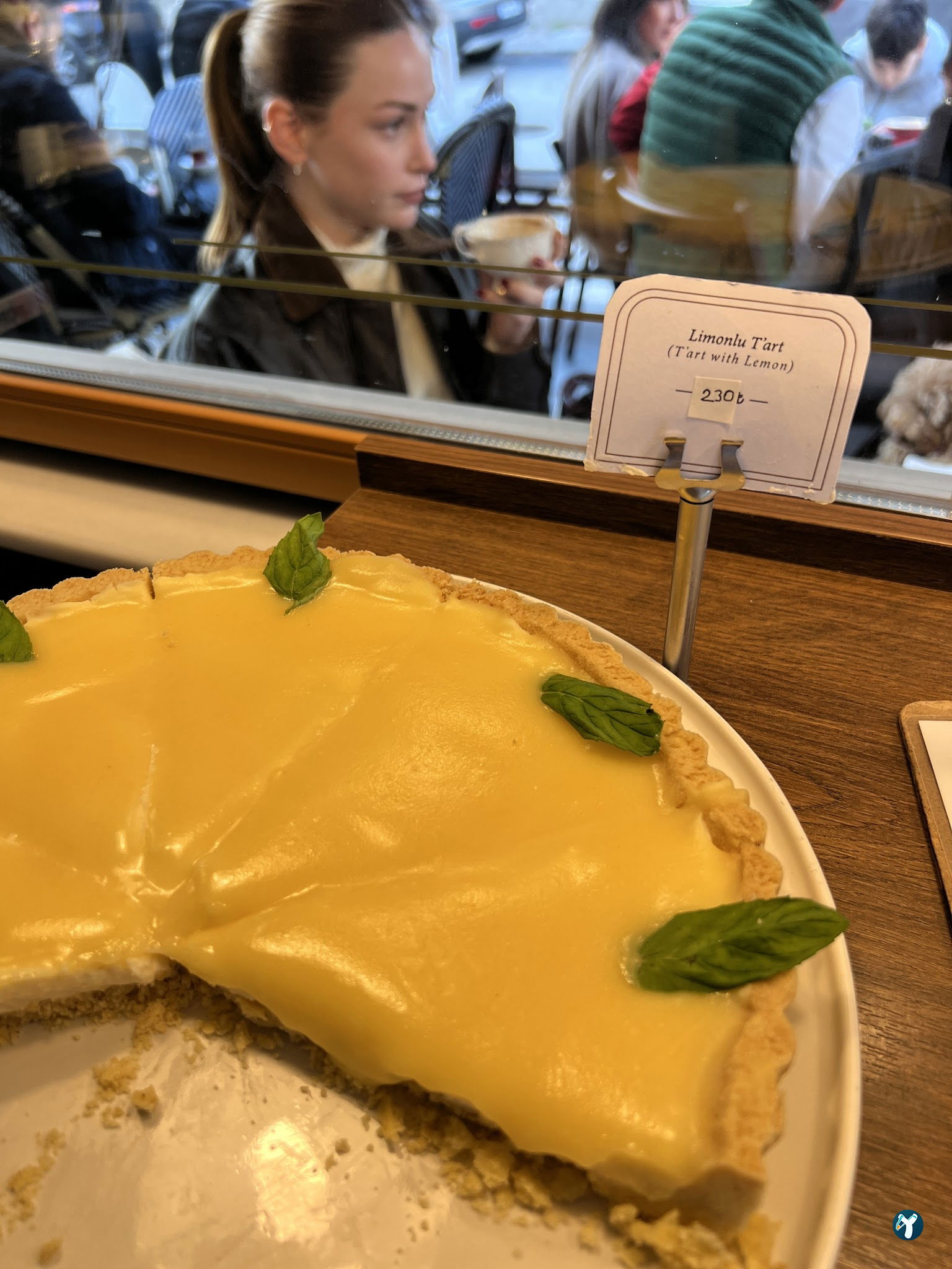 Tart Bakery Cafe