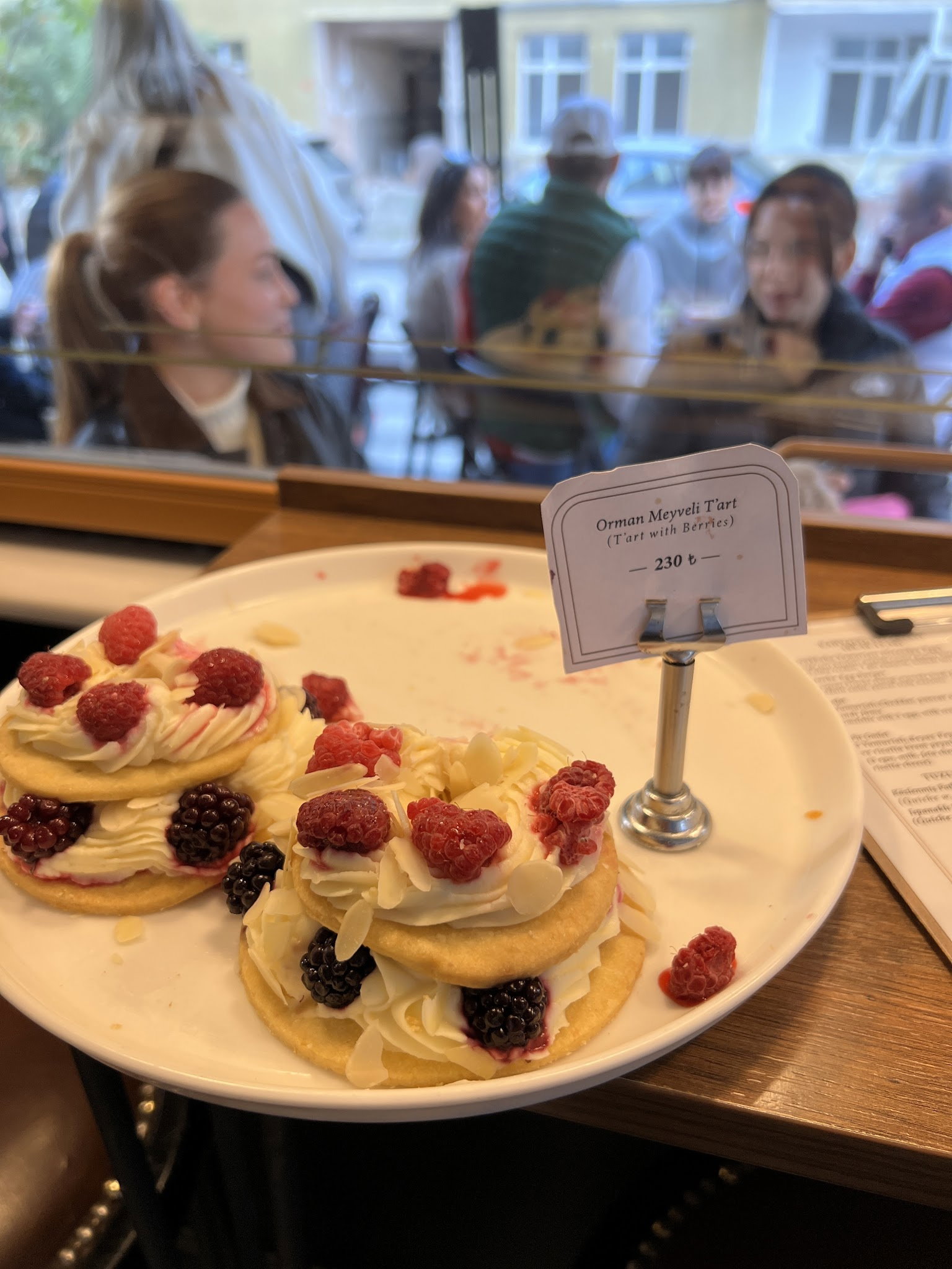 Tart Bakery Cafe