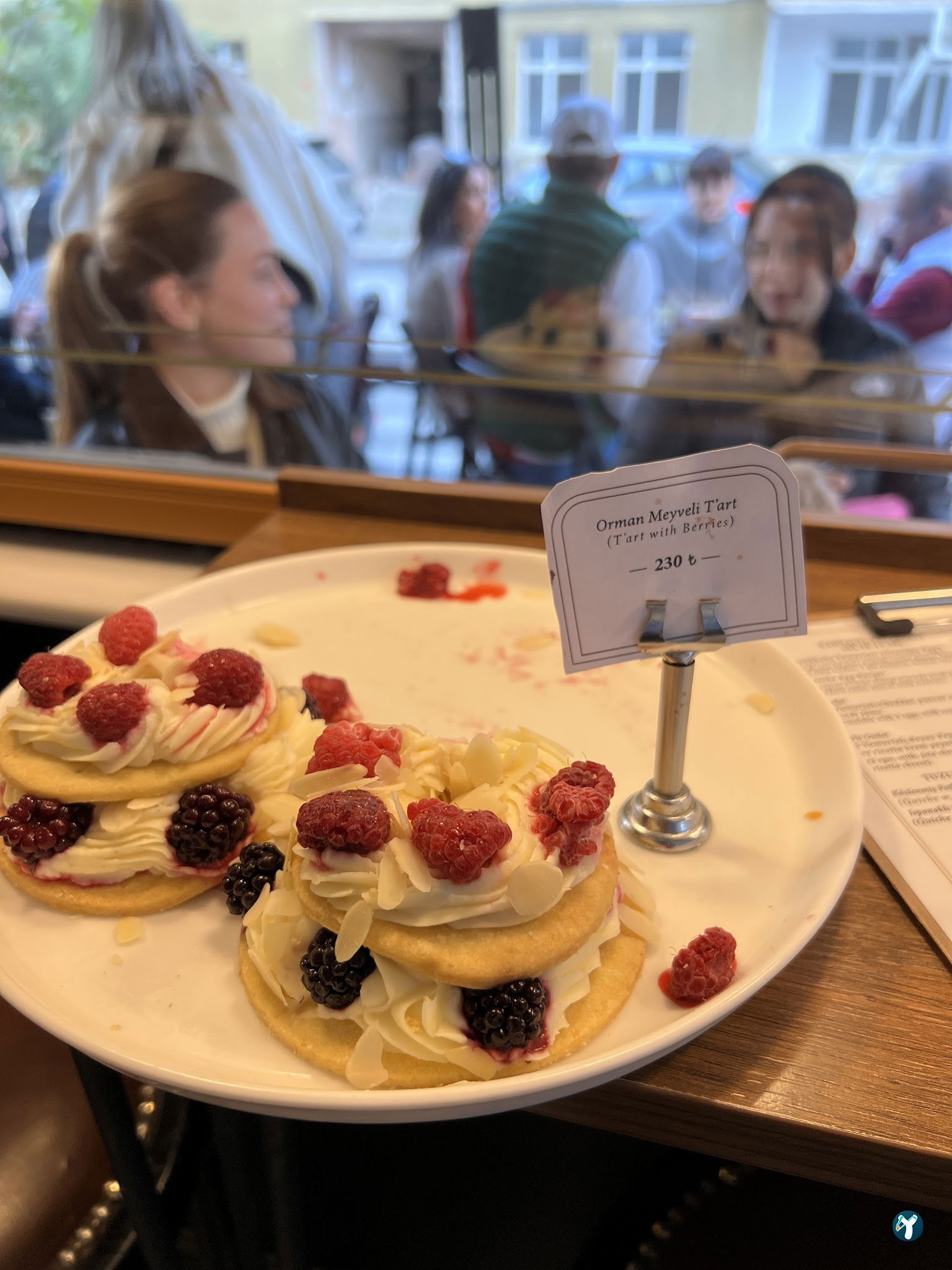 Tart Bakery Cafe
