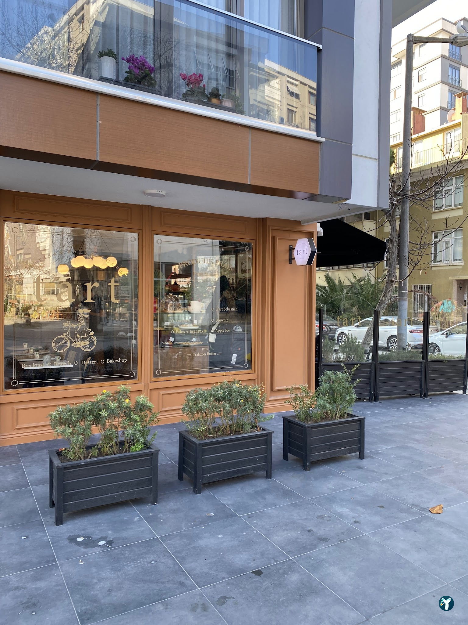 Tart Bakery Cafe