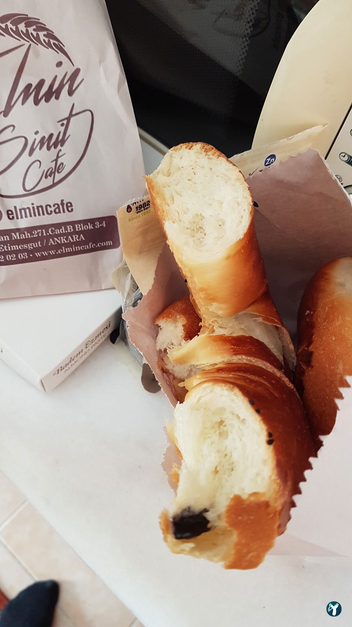 Elmin Simit Cafe