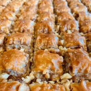 Cevizli Ev Baklavası (1 kg.)