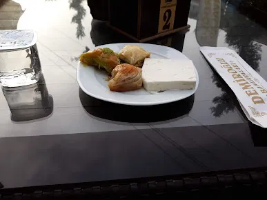 Tire Demiroğlu Baklavaları resimleri