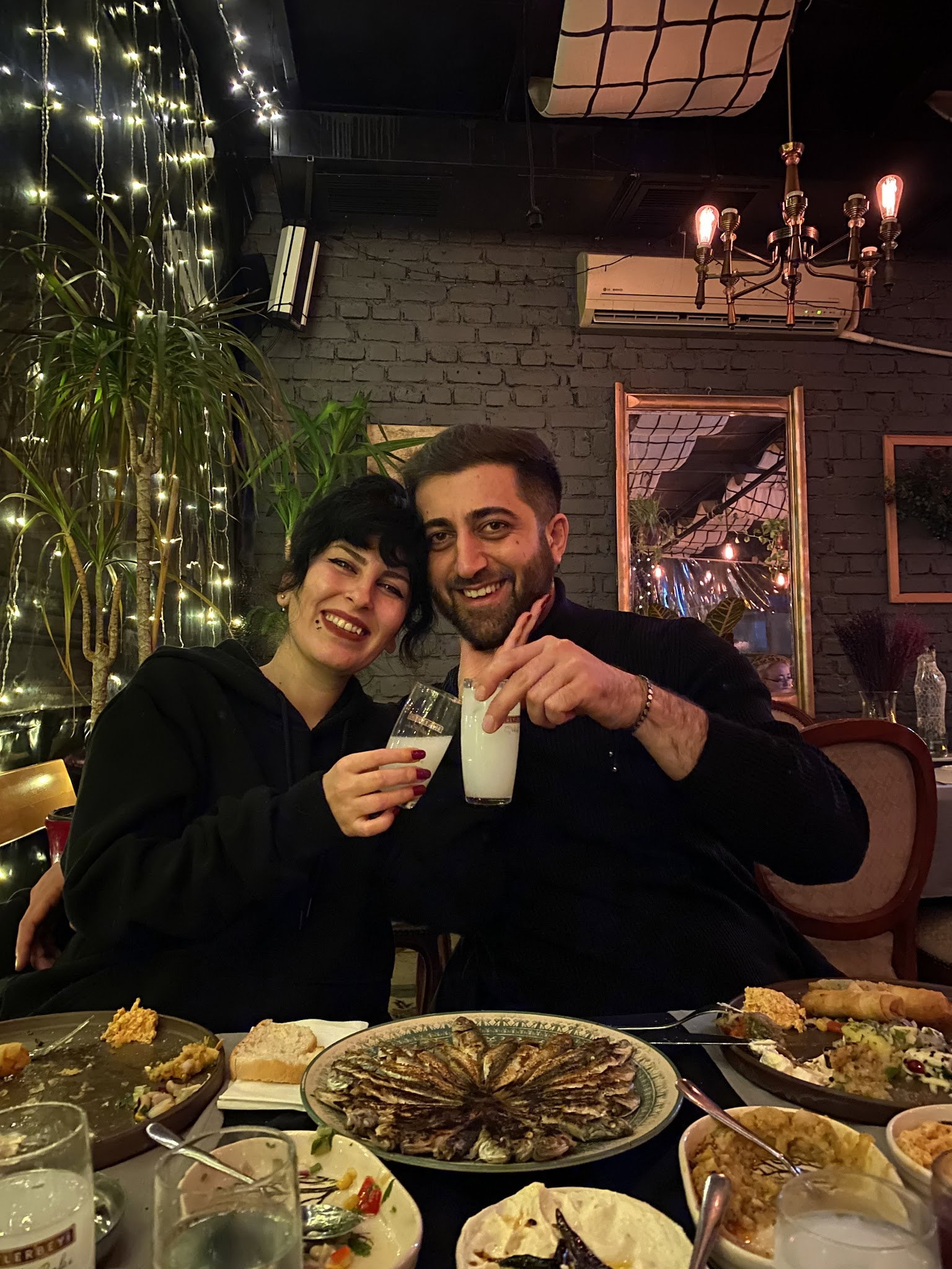 İzole Beyoğlu | Restaurant & Bar