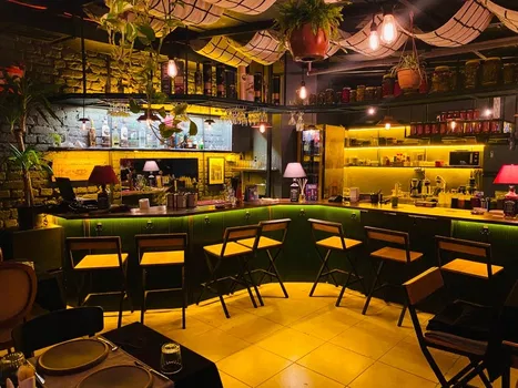 İzole Beyoğlu | Restaurant & Bar resimleri