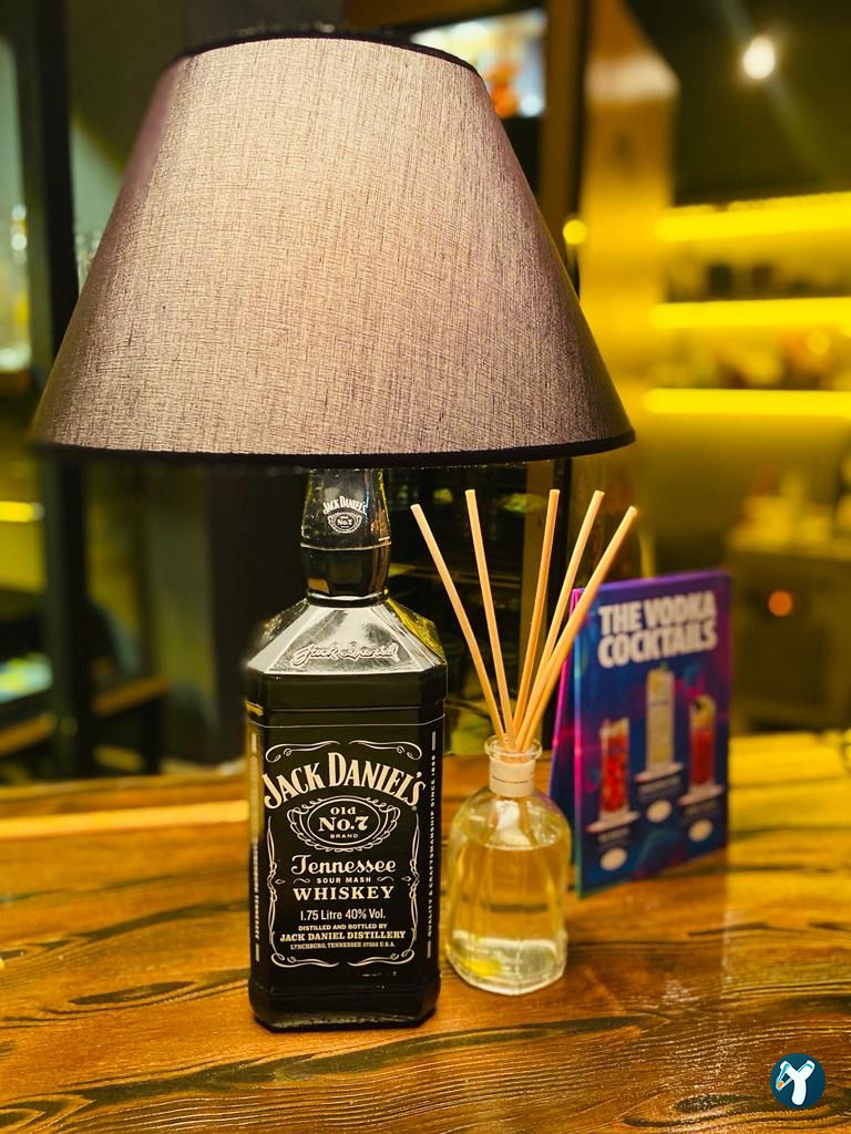 İzole Beyoğlu | Restaurant & Bar