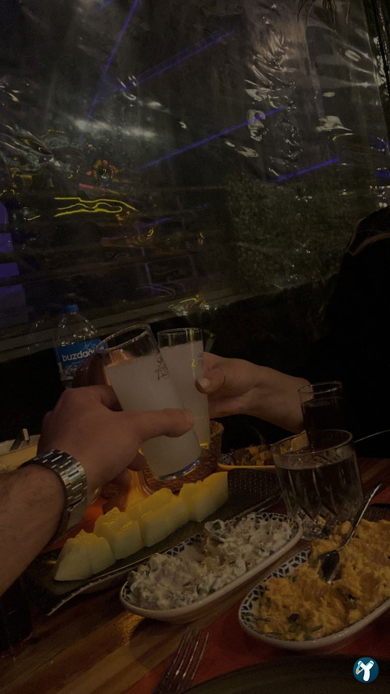 İzole Beyoğlu | Restaurant & Bar