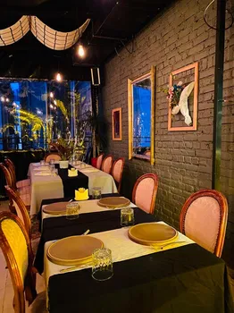 İzole Beyoğlu | Restaurant & Bar resimleri
