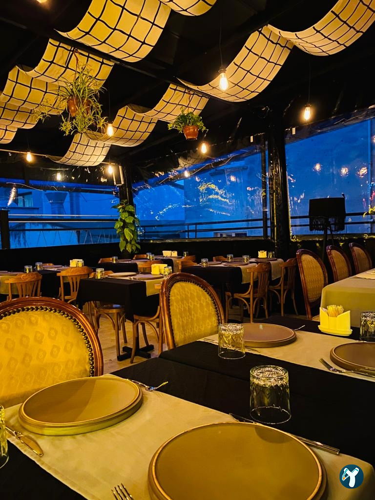 İzole Beyoğlu | Restaurant & Bar