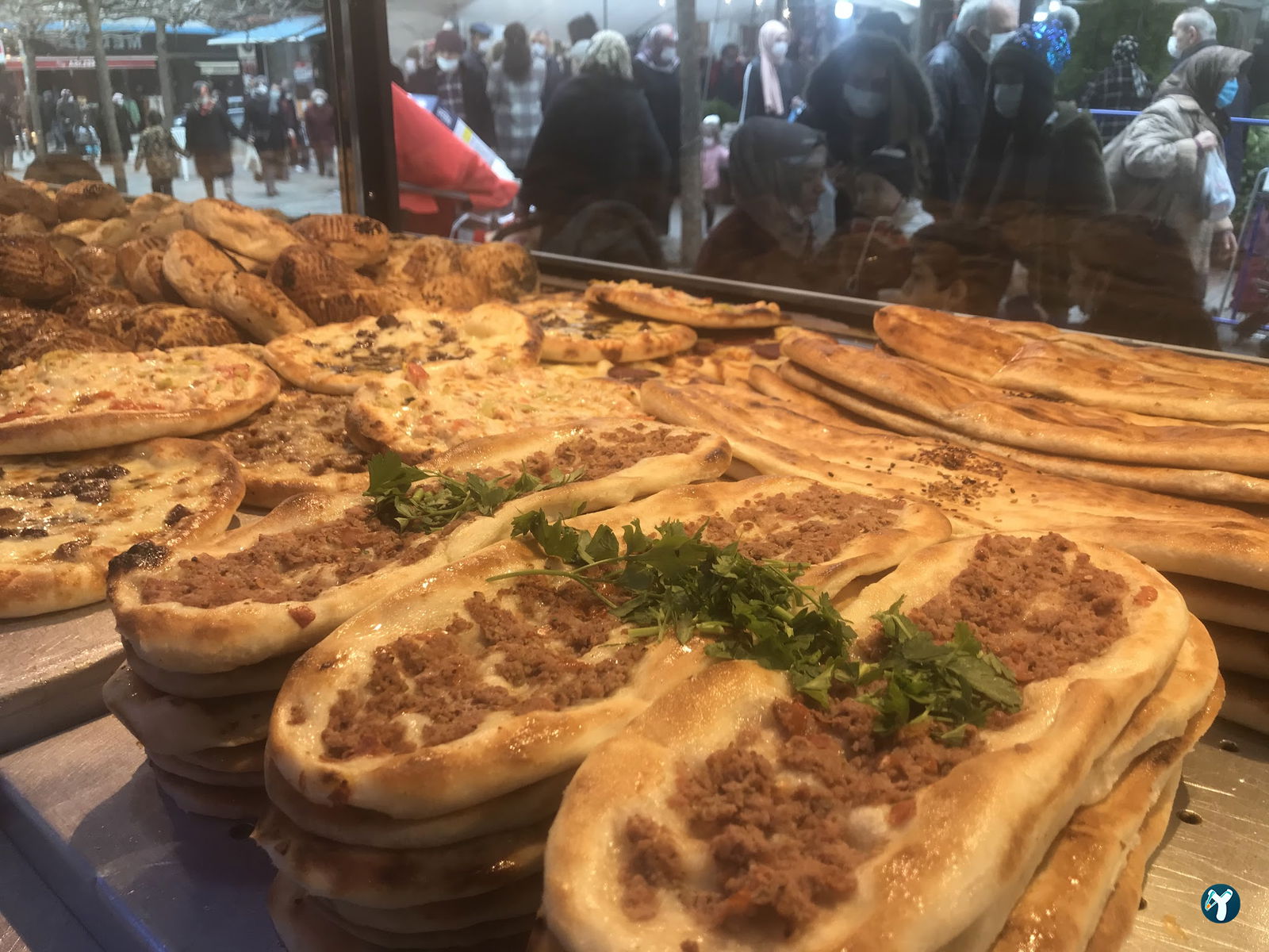 Kekik Güveç Pide