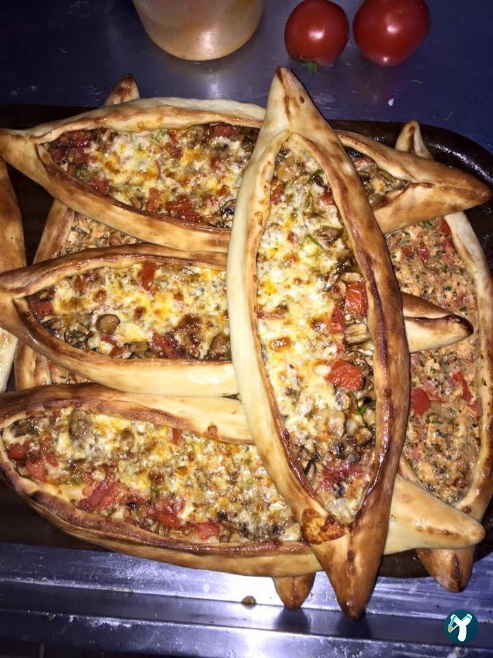 Kekik Güveç Pide