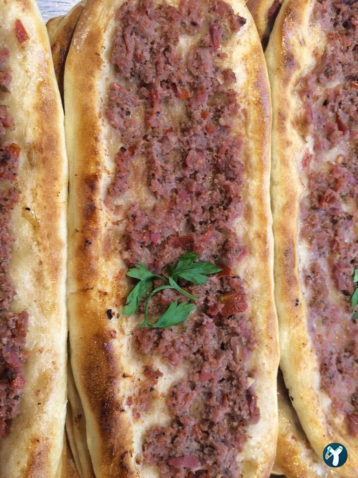 Kekik Güveç Pide