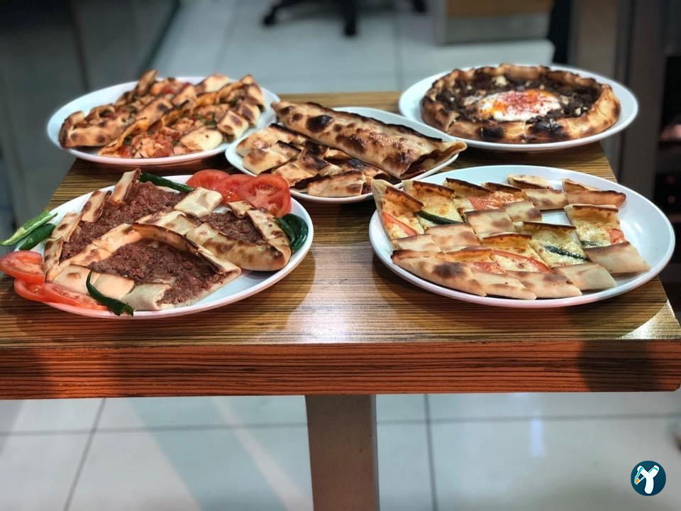 Kekik Güveç Pide
