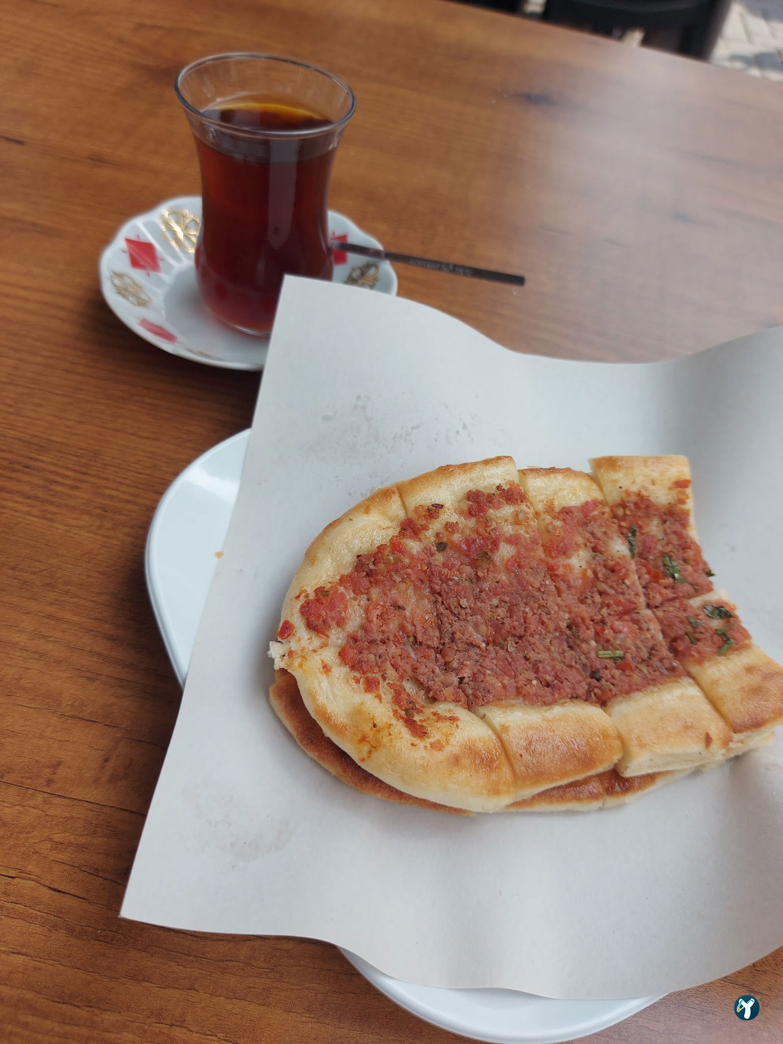 Kekik Güveç Pide