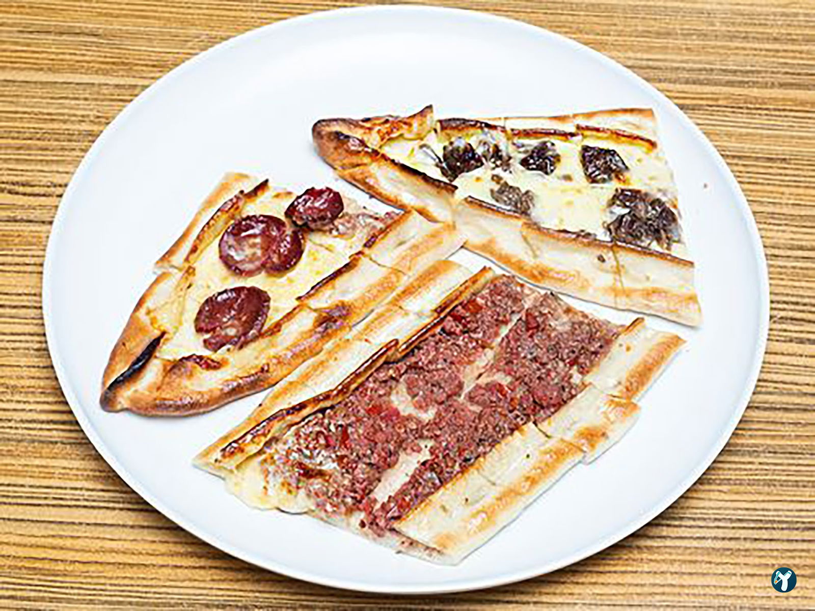 Kekik Güveç Pide