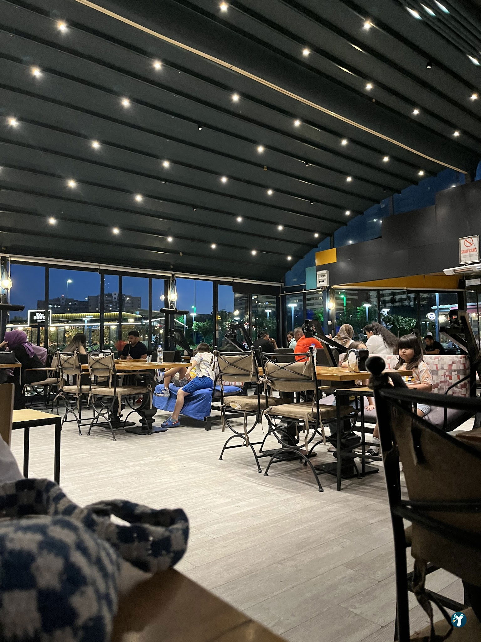 Mrada Cafe