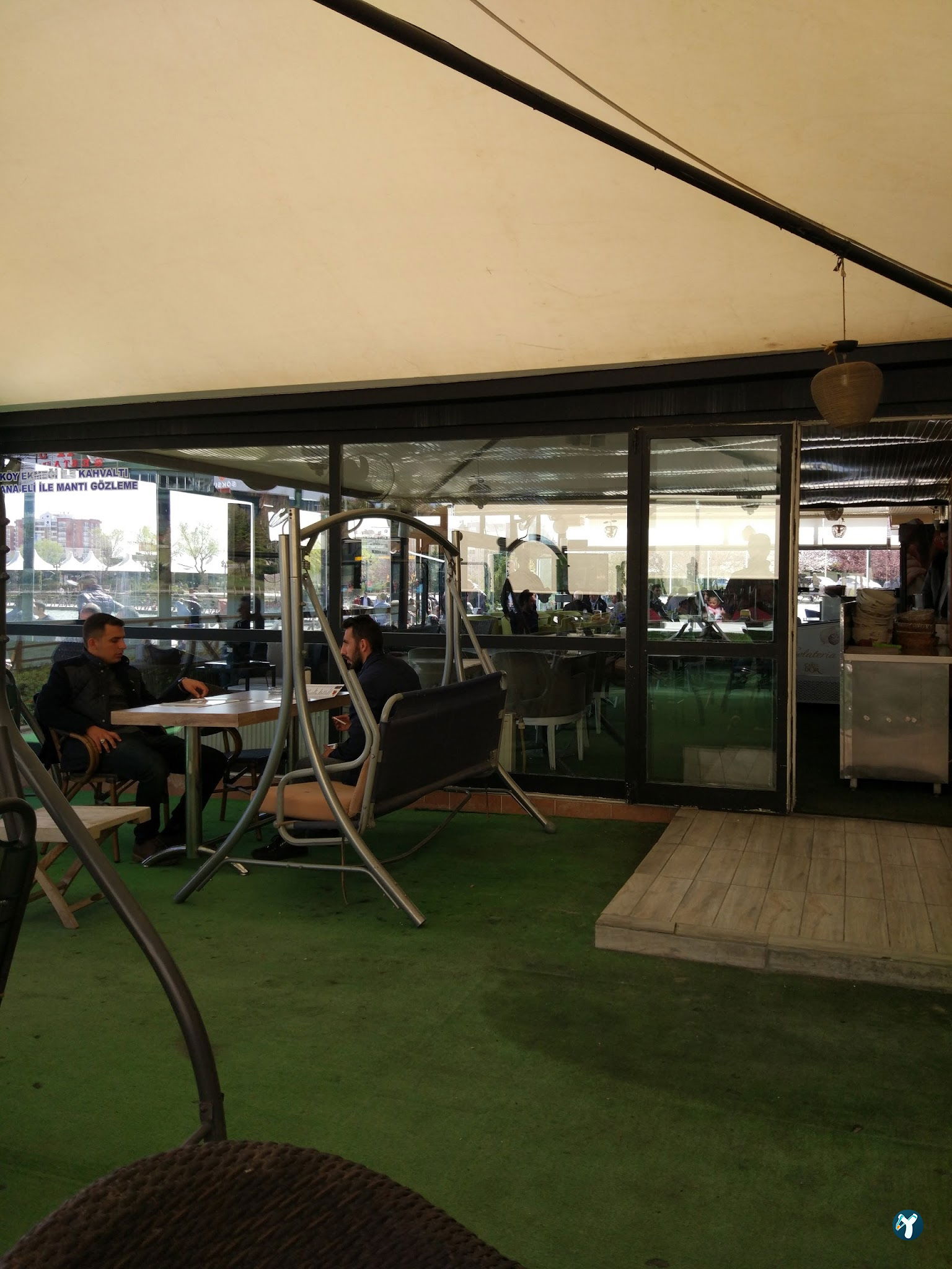 Mrada Cafe