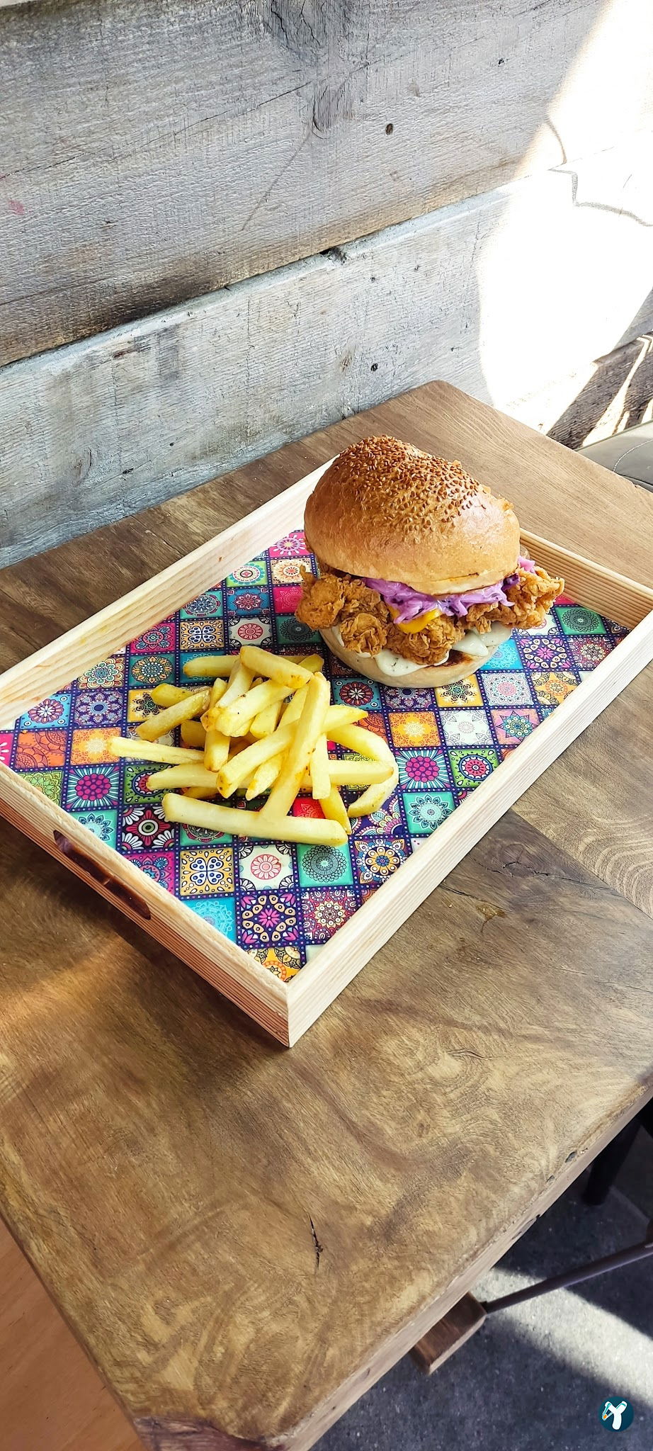 Pollito Chicken Burger