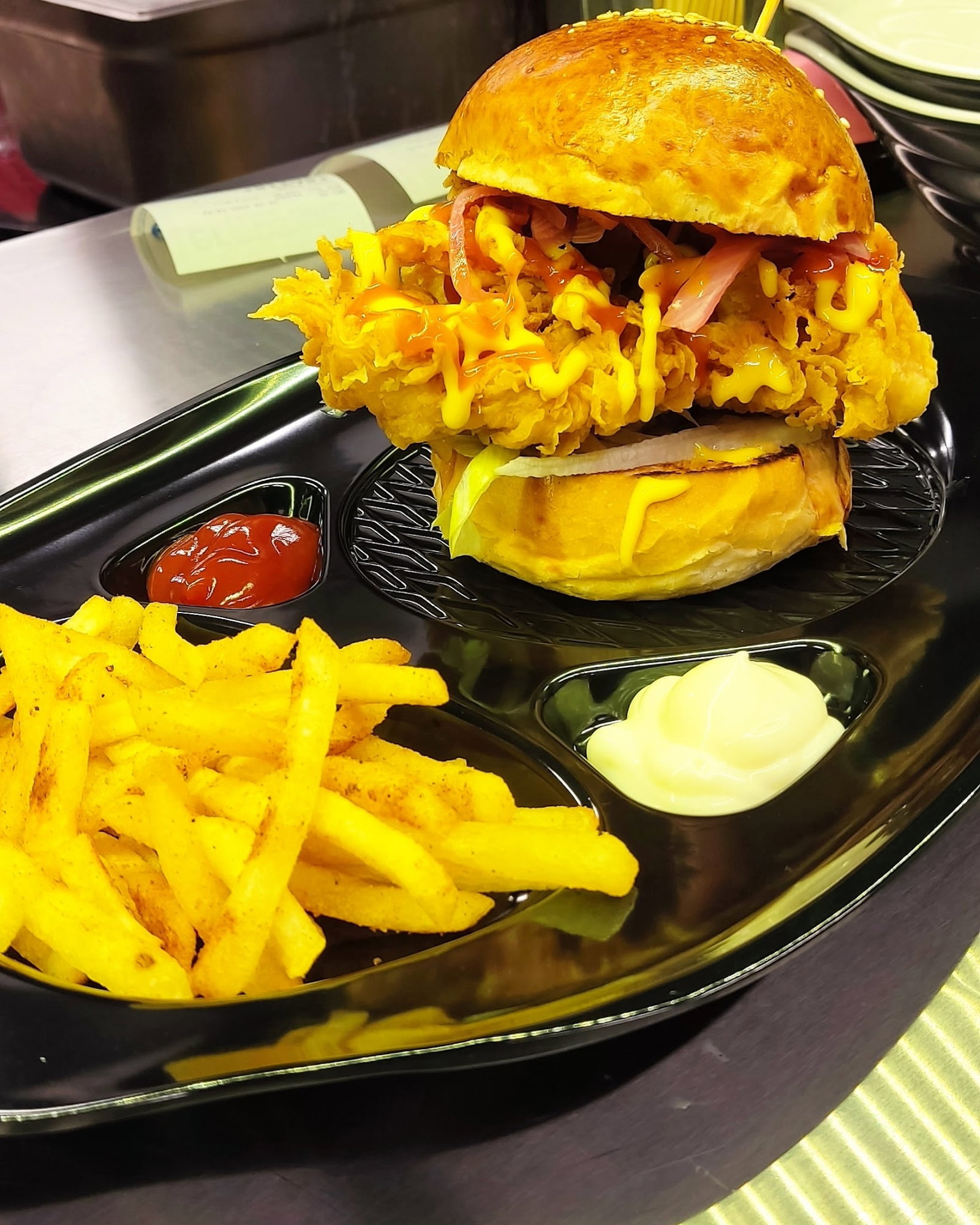 Pollito Chicken Burger