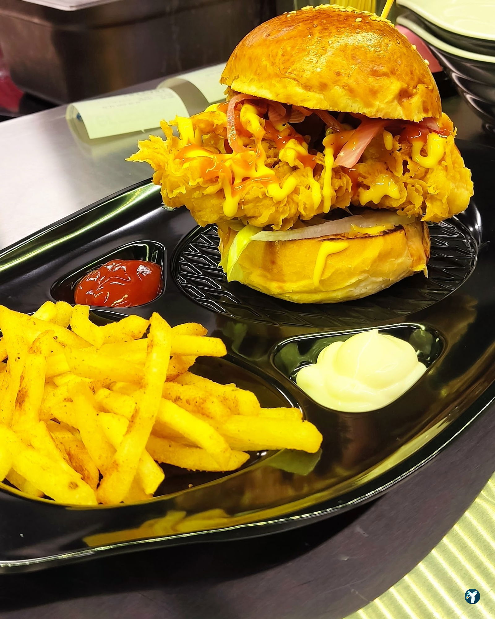Pollito Chicken Burger