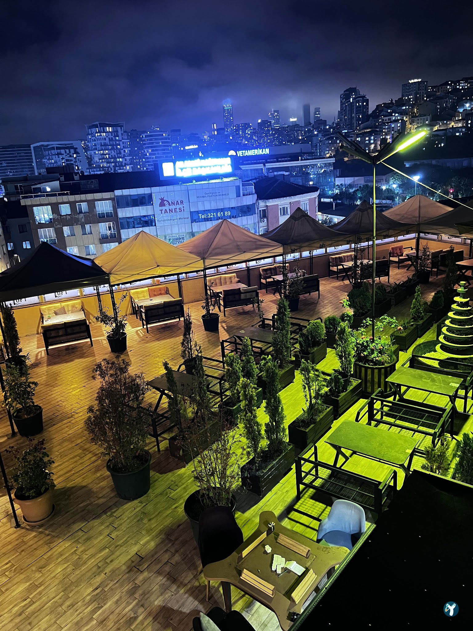 Sky Loft Cafe Lounge