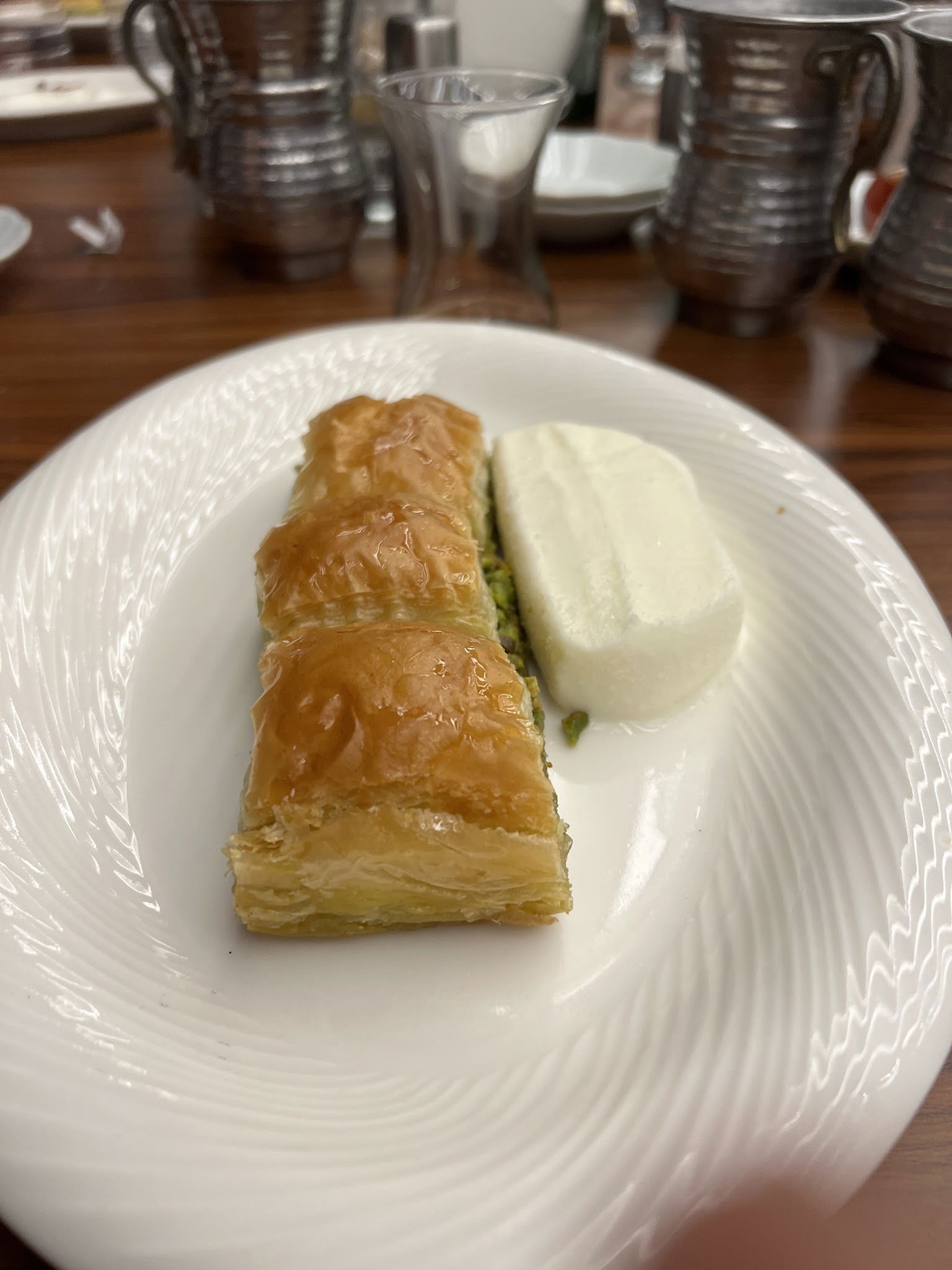 Ekrem Usta-Etin Ustası- Çayyolu Restaurant