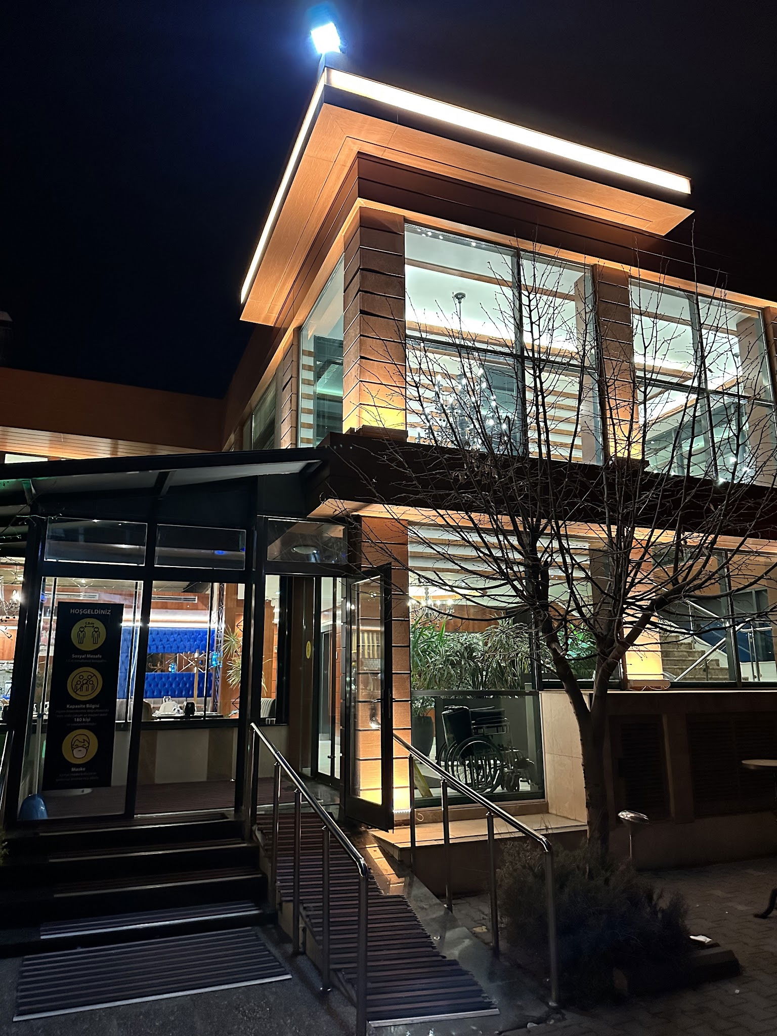 Ekrem Usta-Etin Ustası- Çayyolu Restaurant