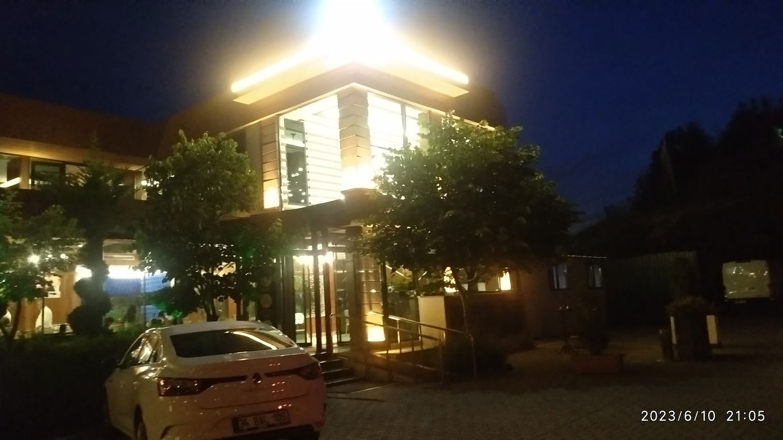 Ekrem Usta-Etin Ustası- Çayyolu Restaurant