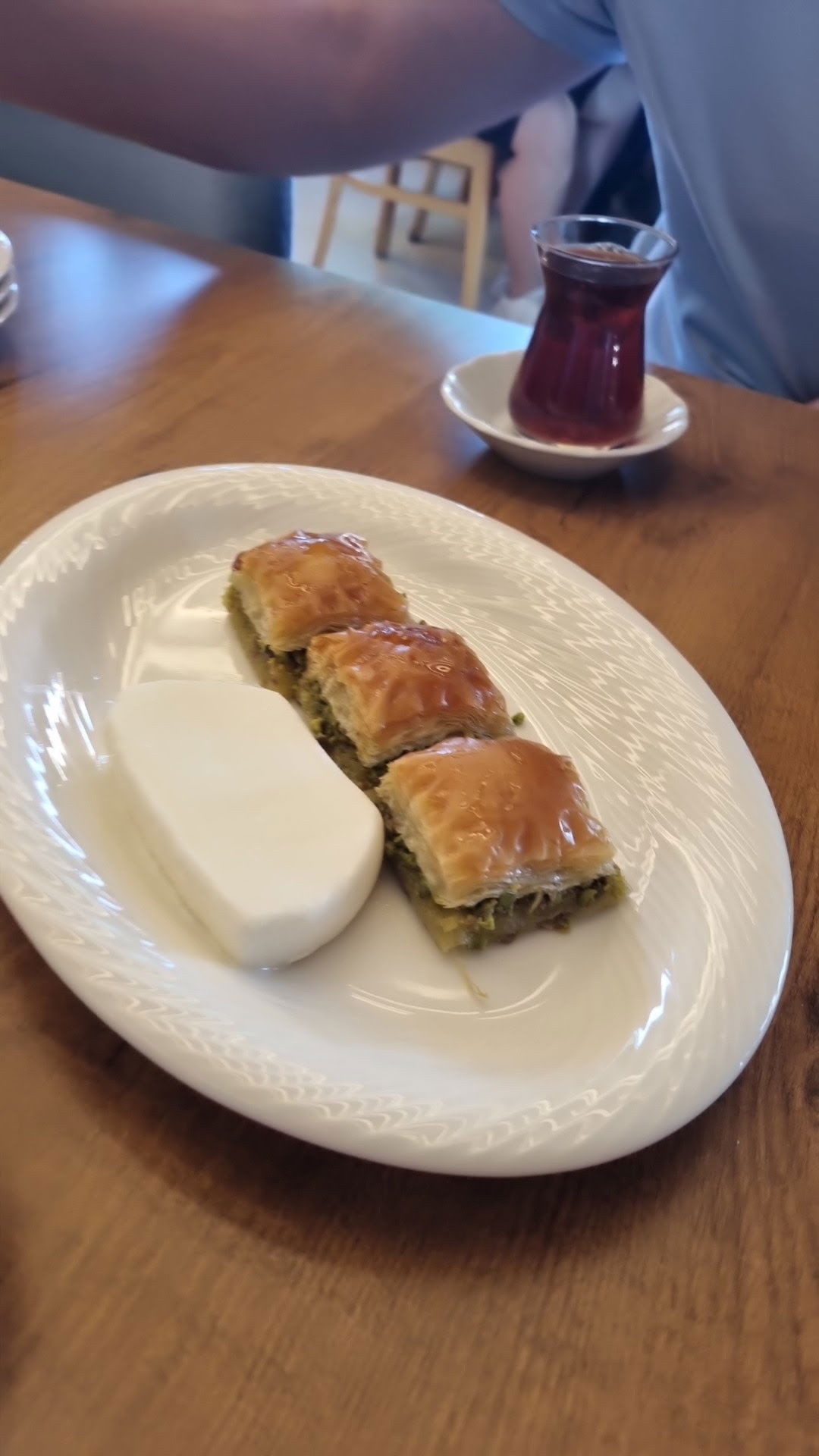 Ekrem Usta-Etin Ustası- Çayyolu Restaurant