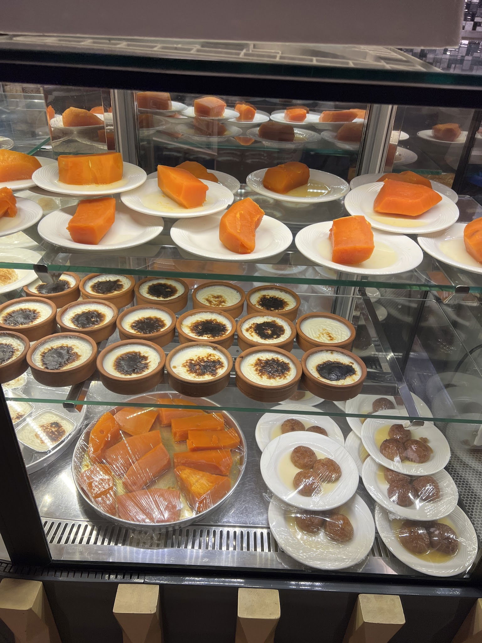 Ekrem Usta-Etin Ustası- Çayyolu Restaurant