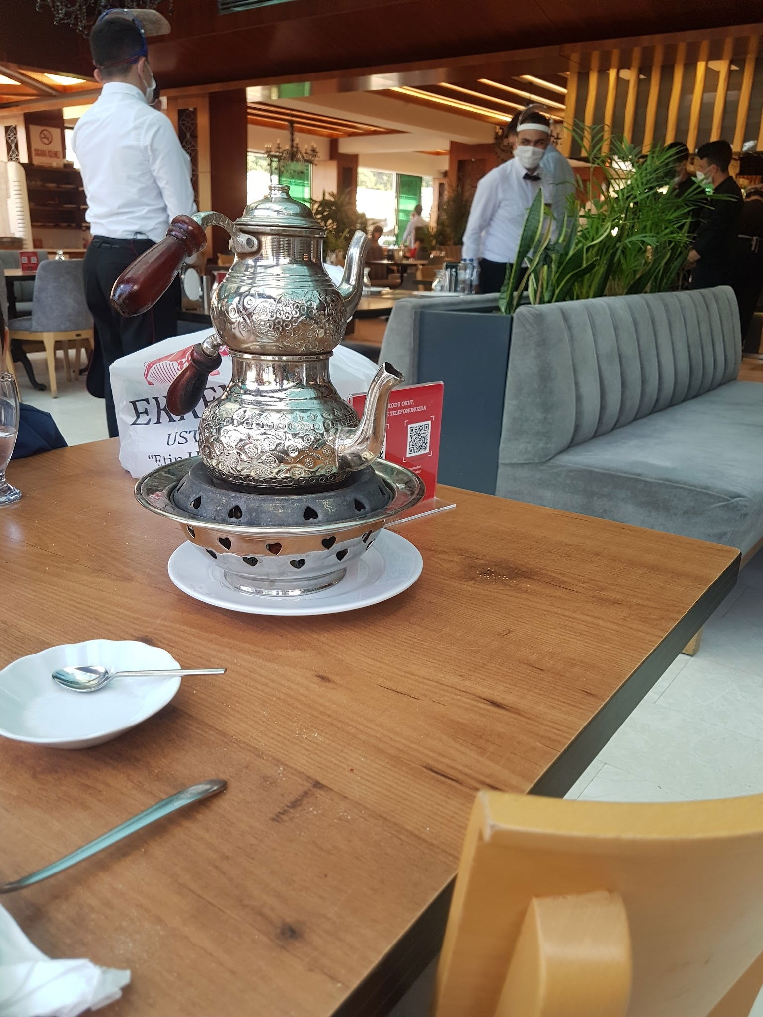 Ekrem Usta-Etin Ustası- Çayyolu Restaurant