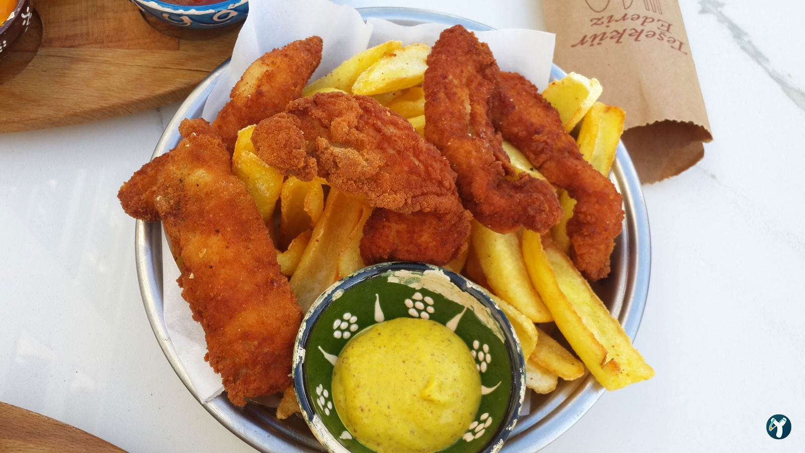 Monq Restoran