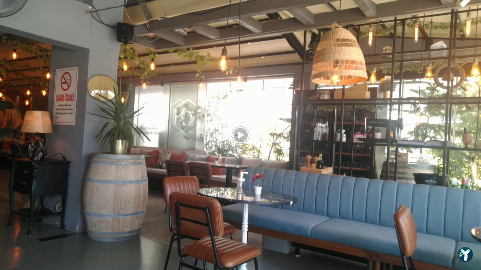 Monq Restoran