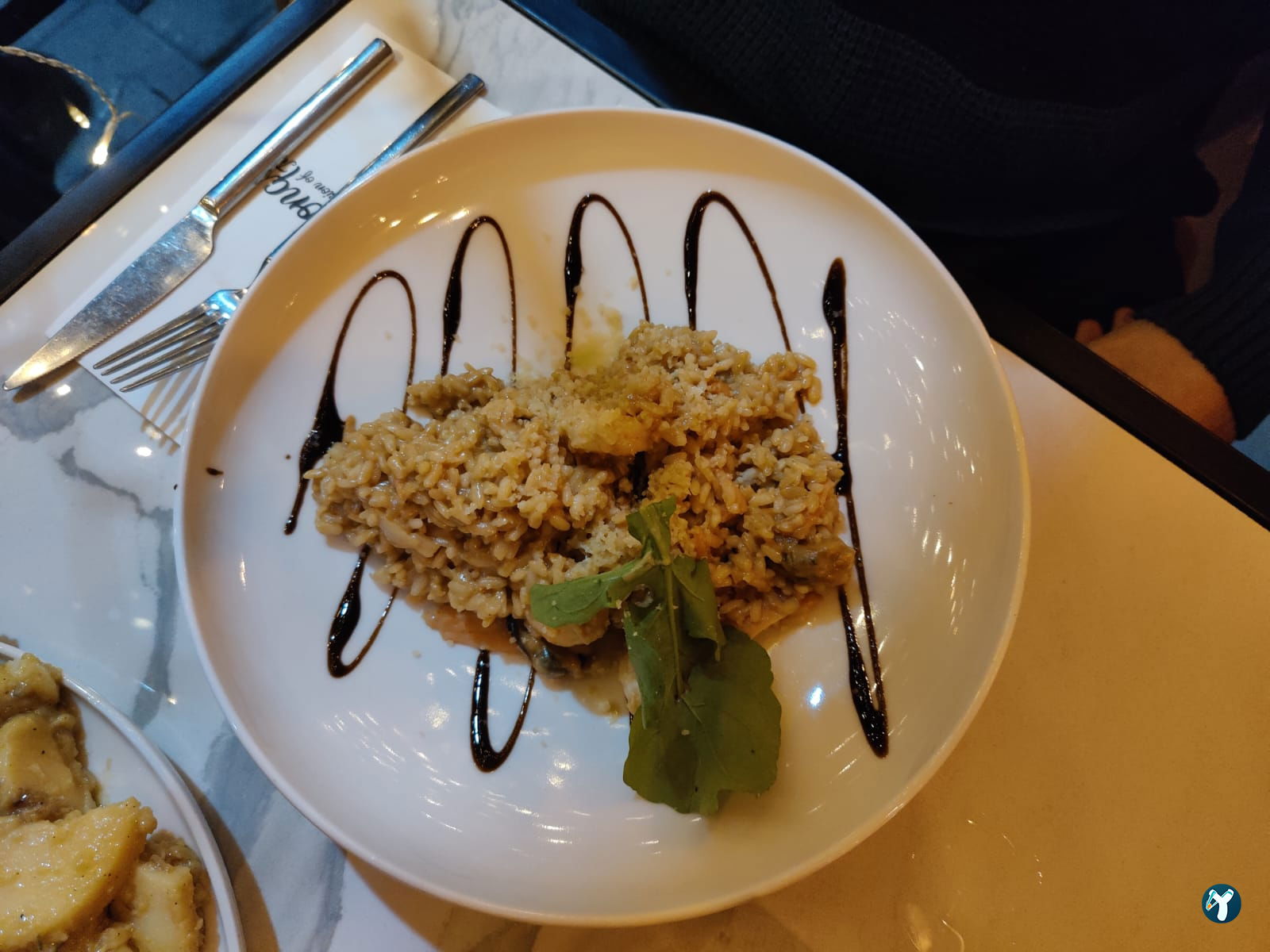 Monq Restoran
