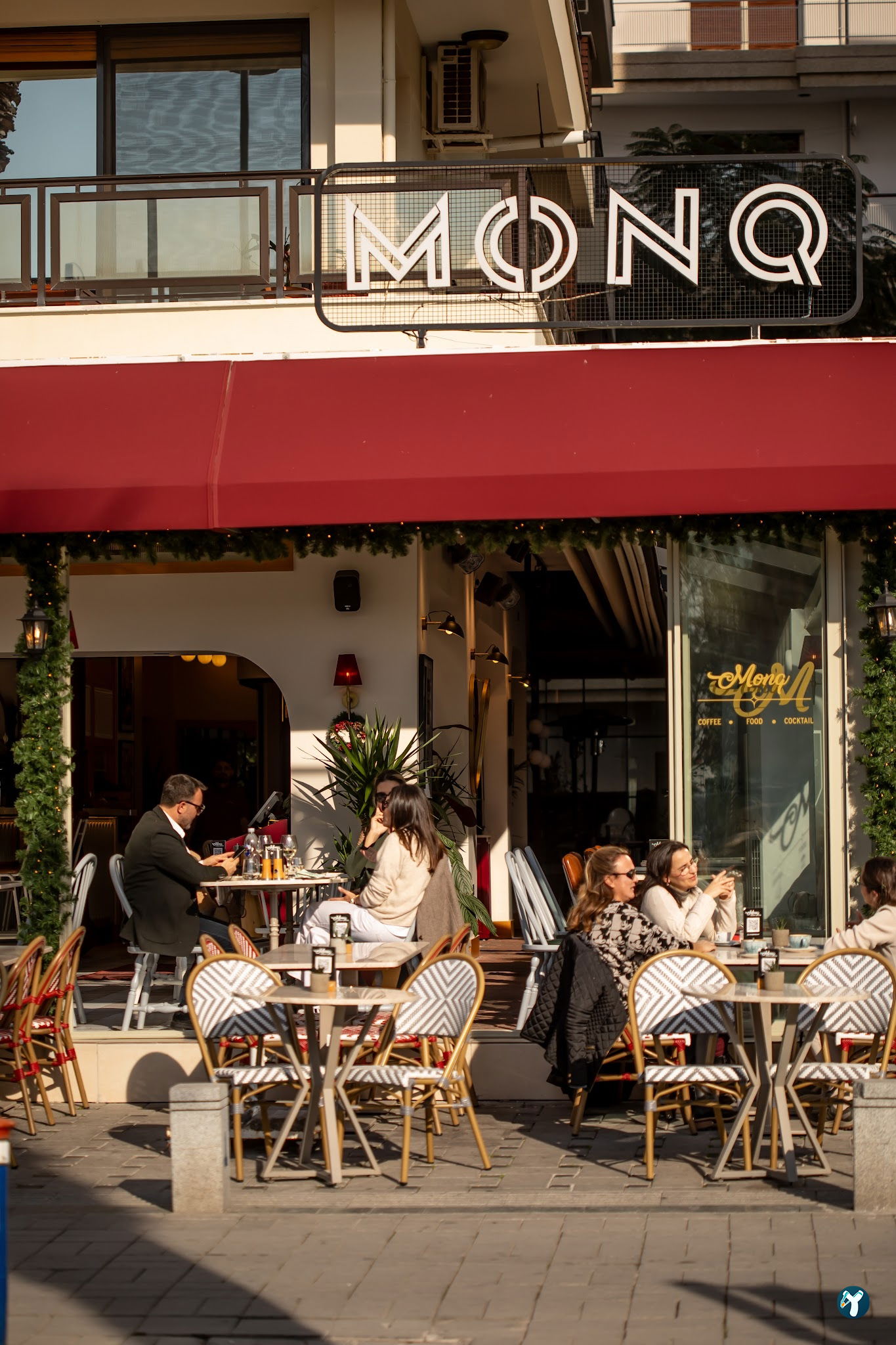Monq Restoran