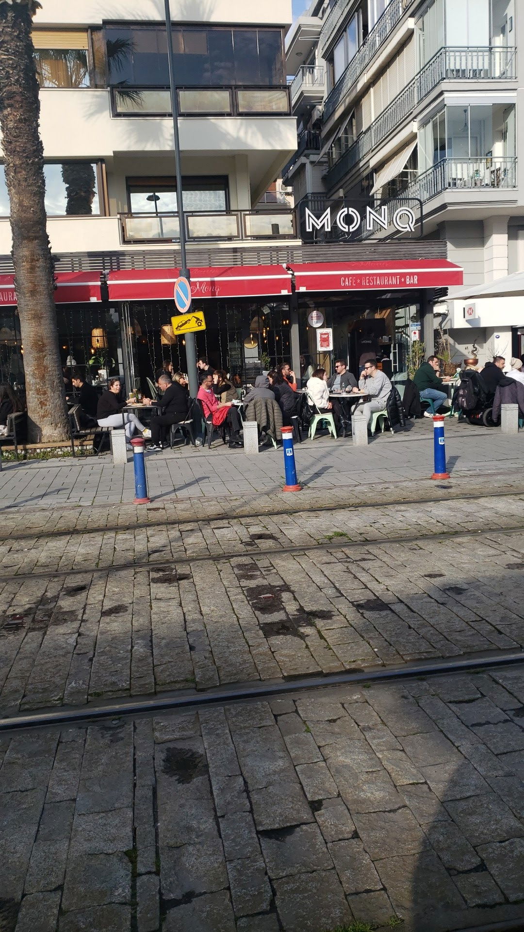 Monq Restoran