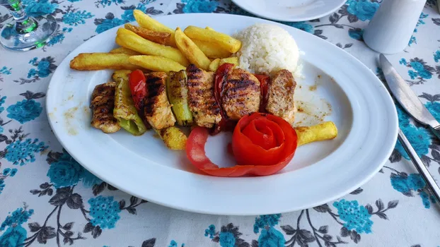 Yüksel Restoran resimleri