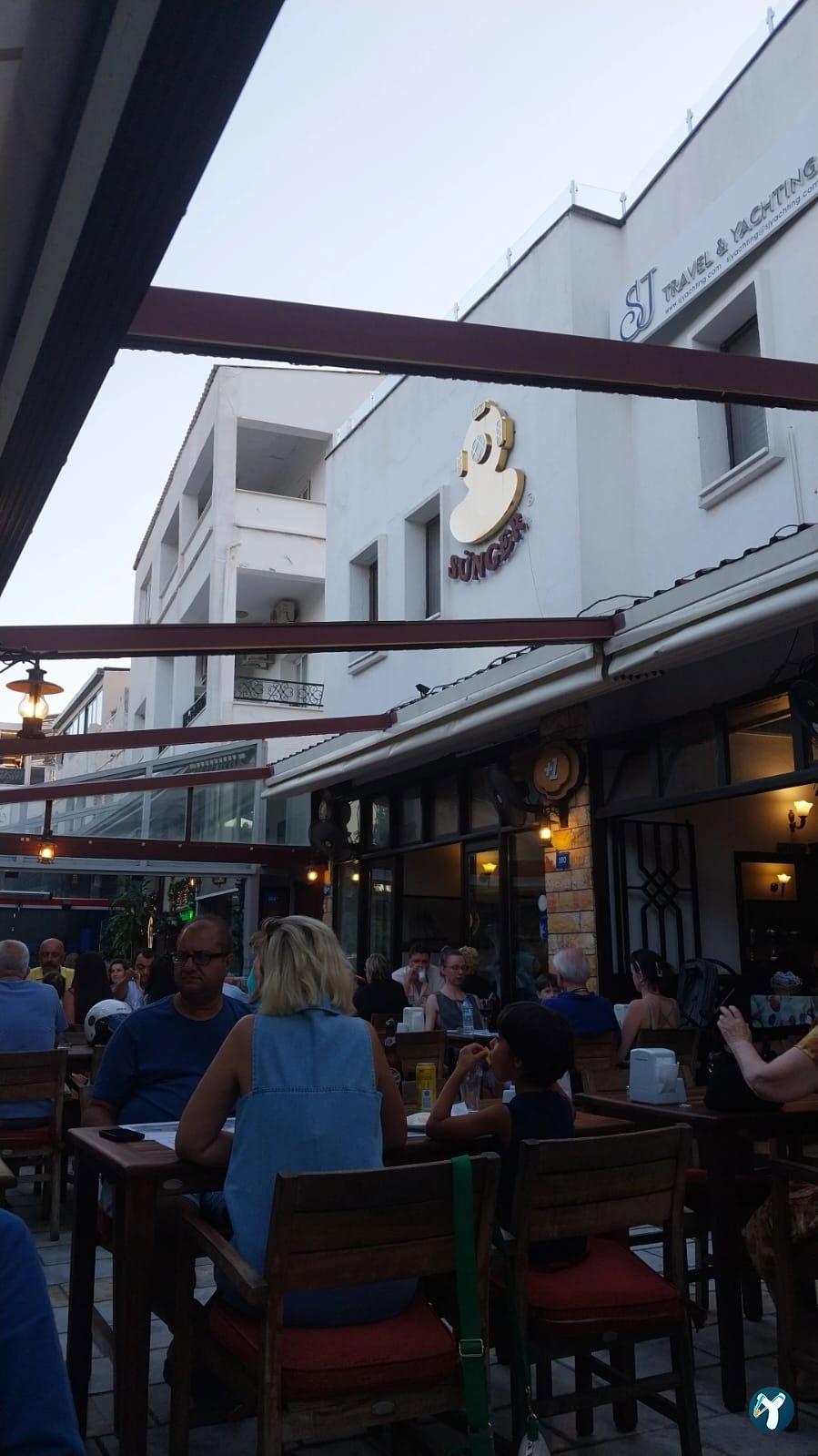 Sünger Pizza Restaurant