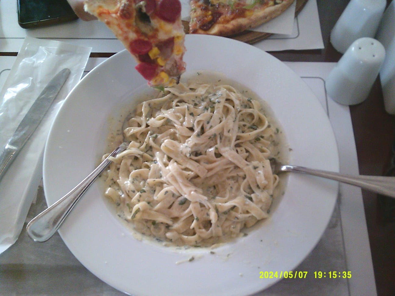 Sünger Pizza Restaurant