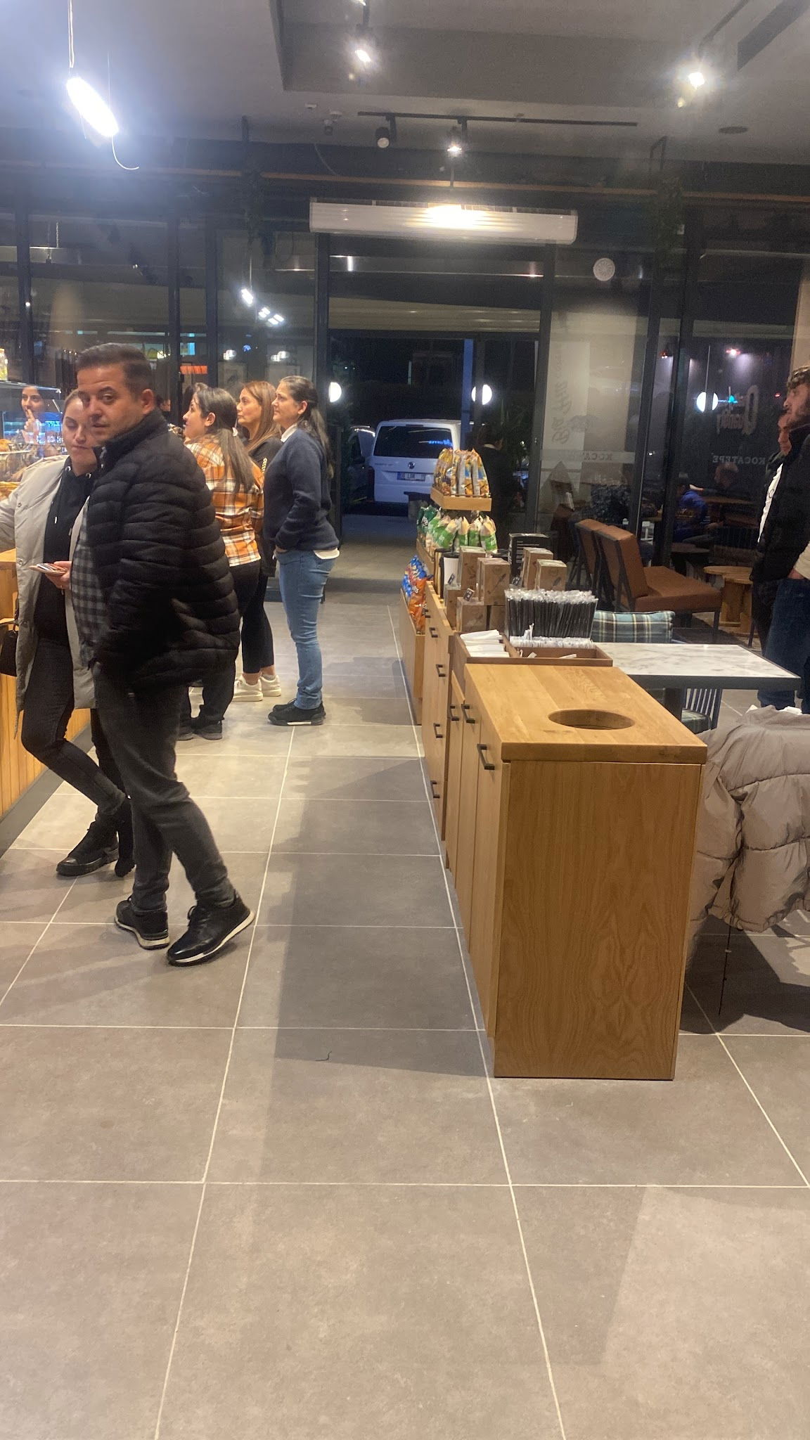 Big Hill Coffee Podium Avm