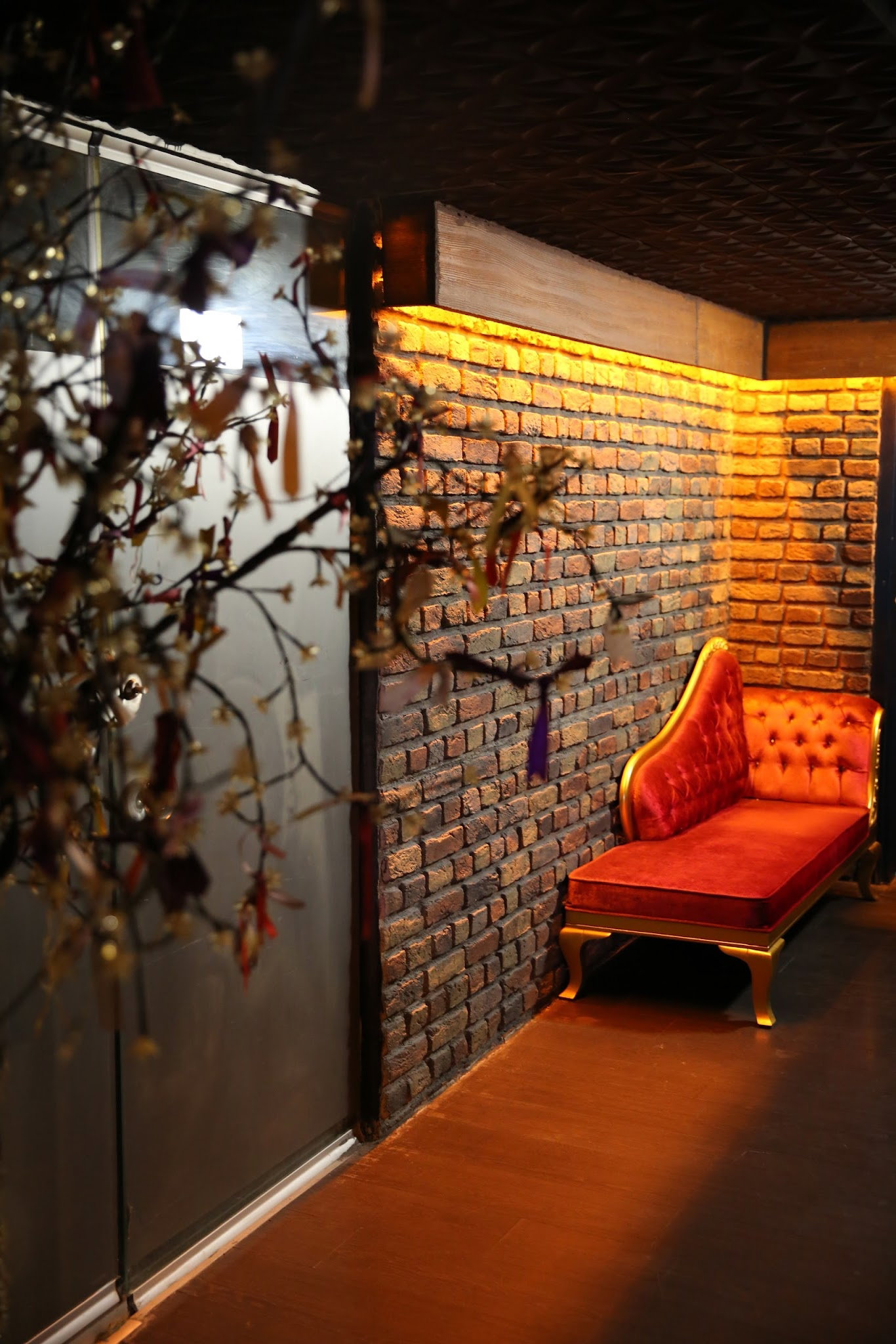Cafe De La Rue