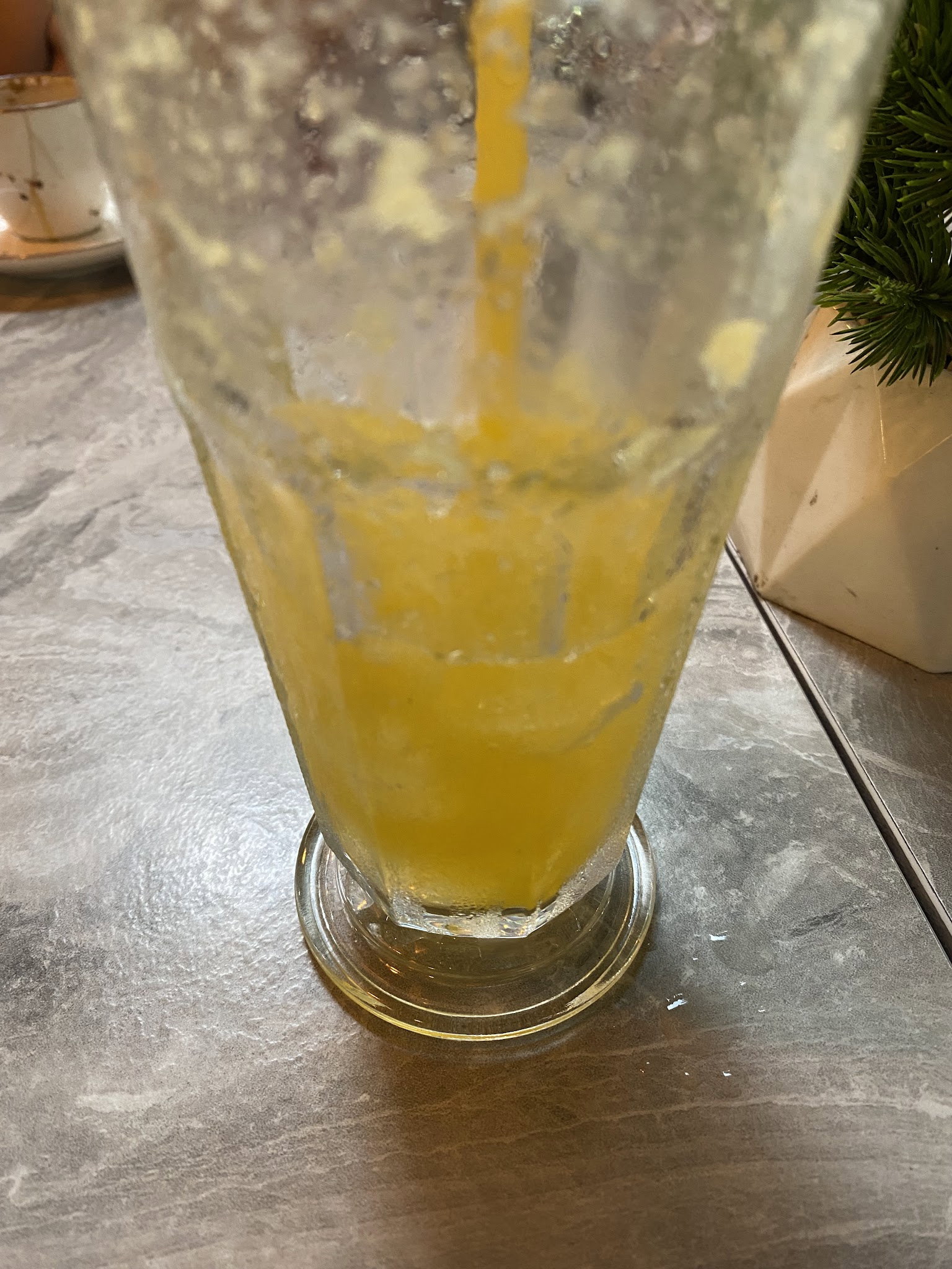Cafe De La Rue