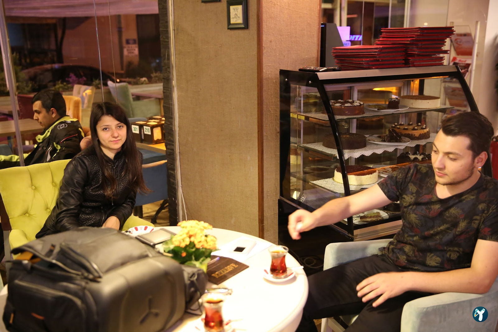 Cafe De La Rue