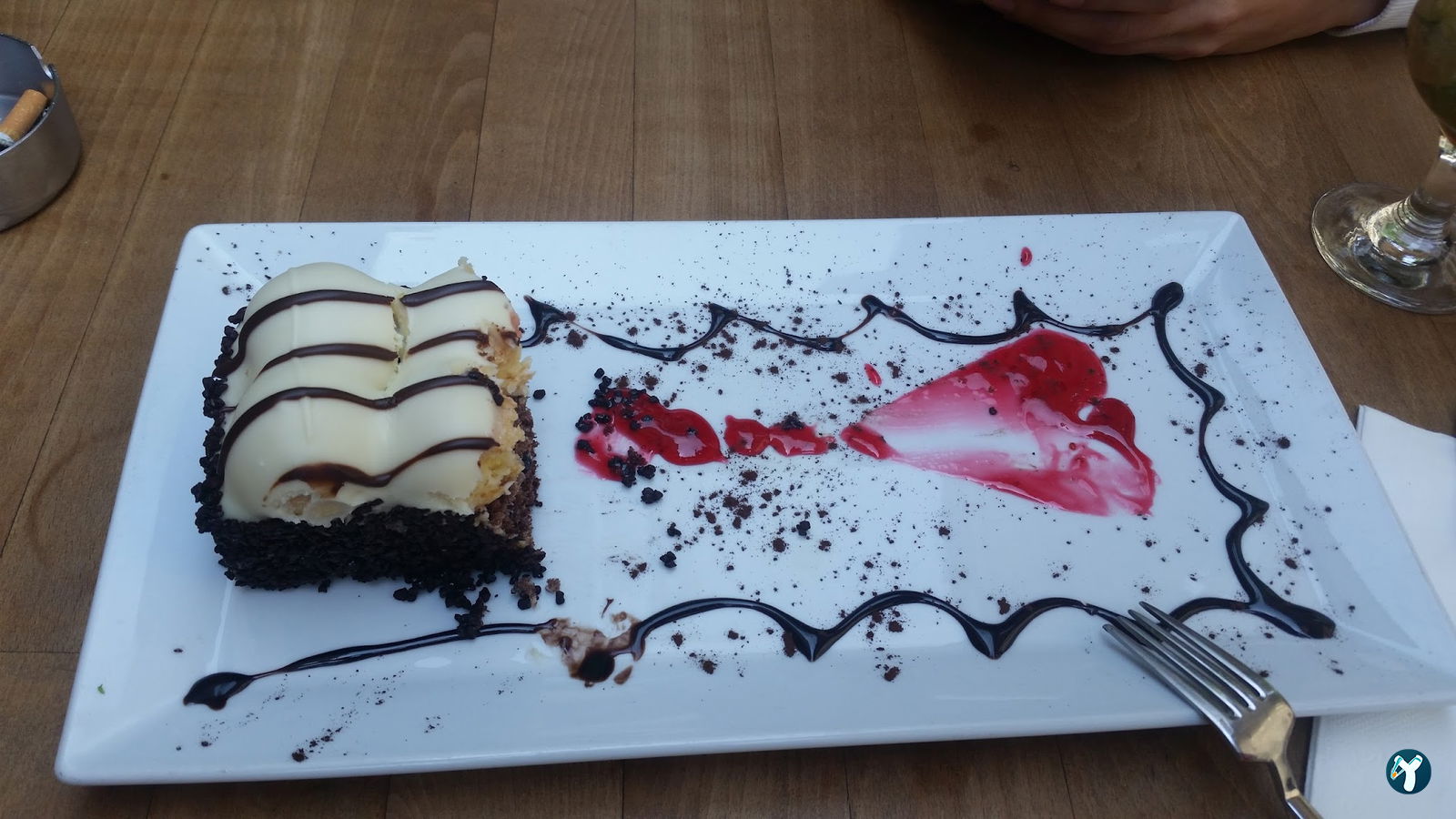Cafe De La Rue