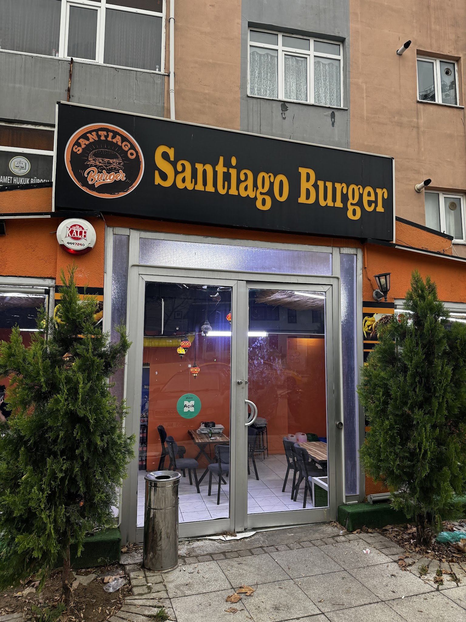 Santiago Burger
