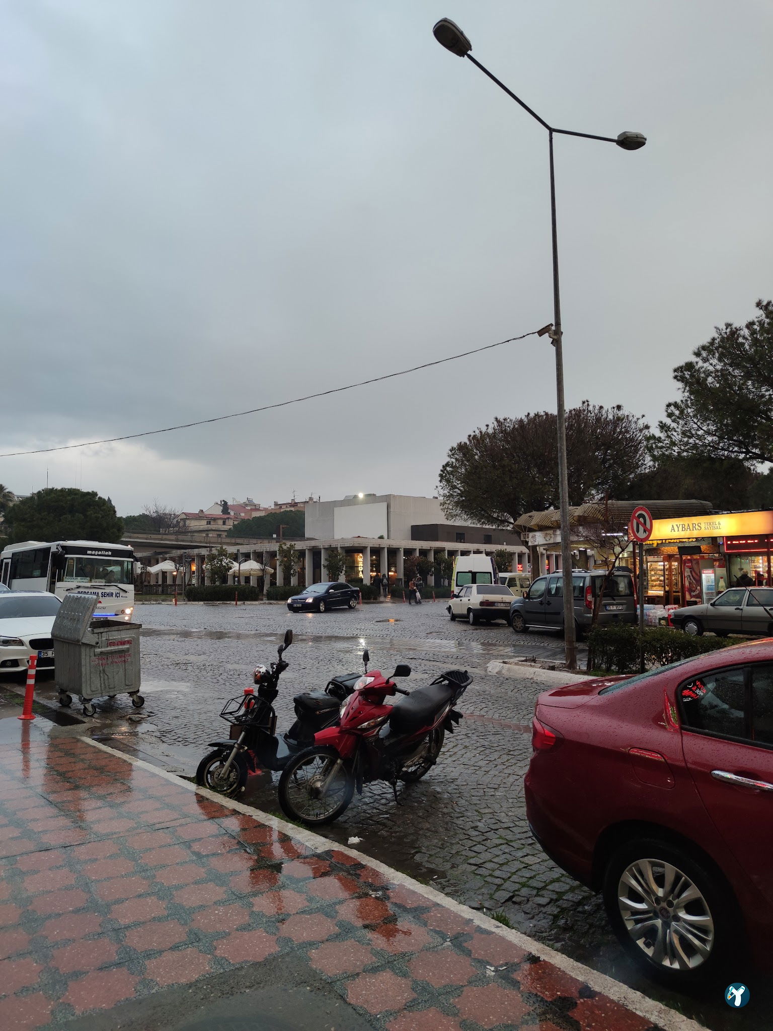 Altın Döner