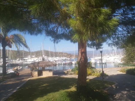 Girida Port resimleri